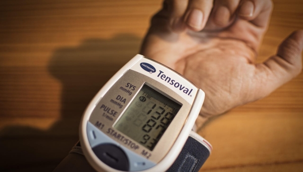 Hypertension artérielle au Maroc : Comment la reconnaître et la gérer efficacement